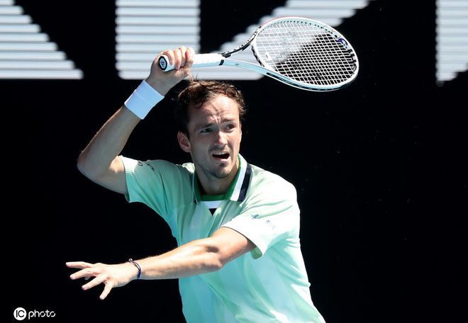 色正是这个 色正是这个